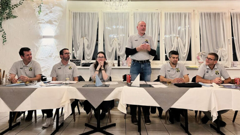 Das FC Döttingen Vereinschiff bleibt in ruhigen Gewässern